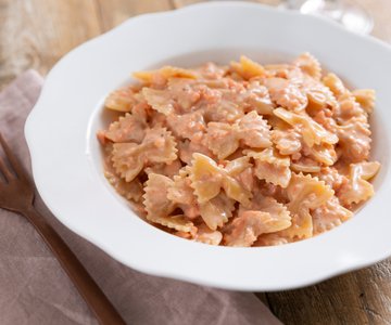 Farfalle with Smoked Salmon