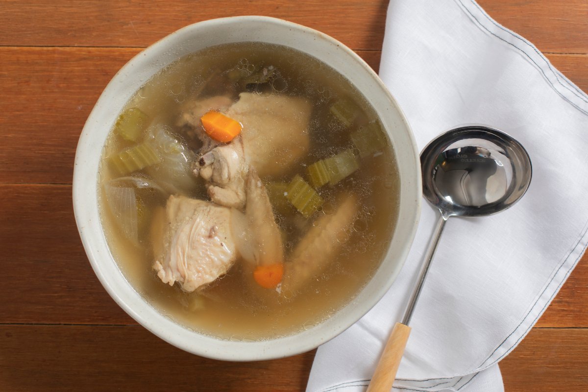 Capon broth