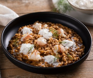 Risotto with red lentils and shrimp