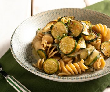 Pasta with zucchini and stracchino