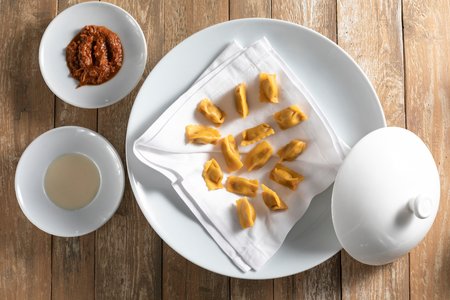 Plin stuffed with Neapolitan ragù