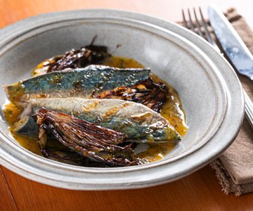 Grilled Mackerel with Citrus Sauce
