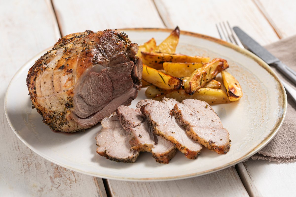 Roast pork with potatoes