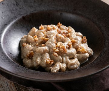 Gnocchi with Walnut Cream