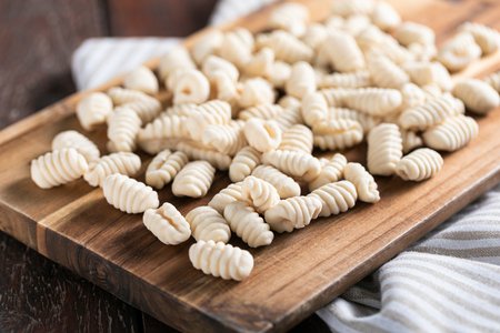 Water and flour gnocchi (without potatoes)