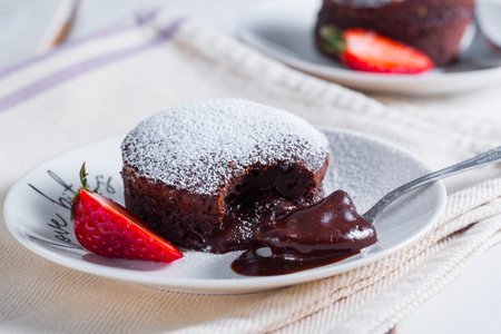 Air fryer chocolate lava cake