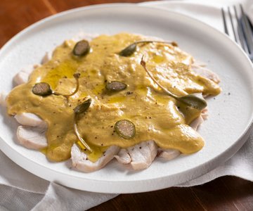 Steamed Chicken with Tuna Sauce