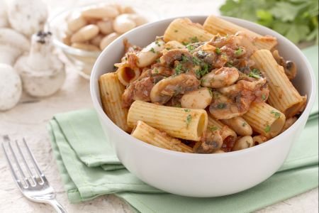 Rigatoni land and sea