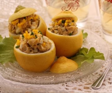 Lemons Stuffed with Tuna Cream