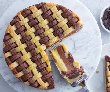 Two-tone tart