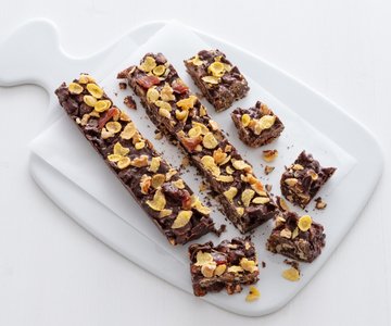 Easy and Delicious Chocolate Squares