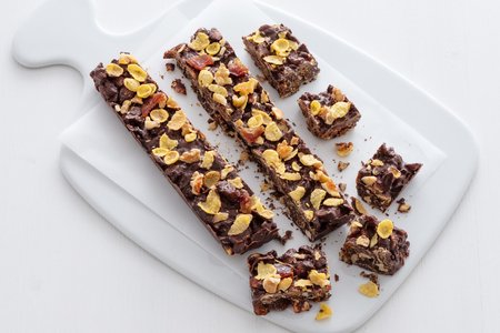 Easy and Delicious Chocolate Squares