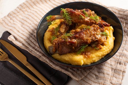 Pork Ribs with White Wine and Wild Fennel