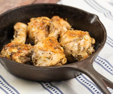 Chicken thighs in the pan