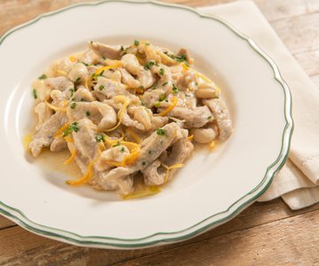 Veal Strips with Cashews