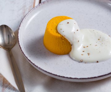 Pumpkin flan with gorgonzola fondue