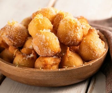 Soft Lemon Fritters