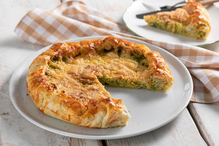 Savory tart with broccoli
