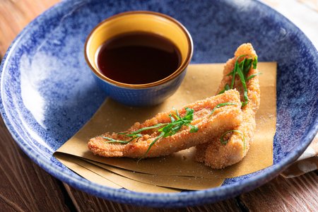 Fried red mullet with sweet-and-sour sauce