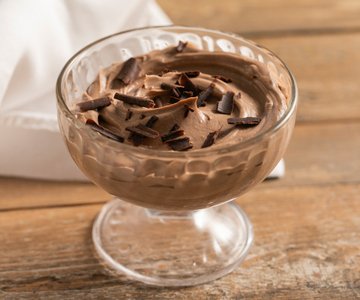 Mascarpone and chocolate diplomat cream