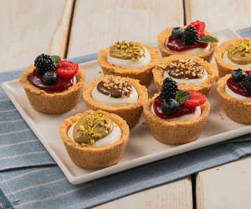 Mini no-bake cheesecakes