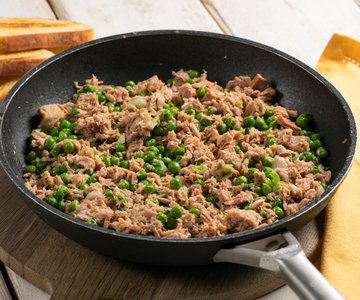 Pan-Fried Peas and Tuna