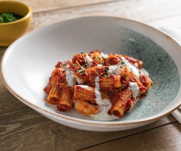 Pasta with nduja, prawns and stracciatella