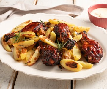 Air Fryer Chicken Thighs with Barbecue Sauce